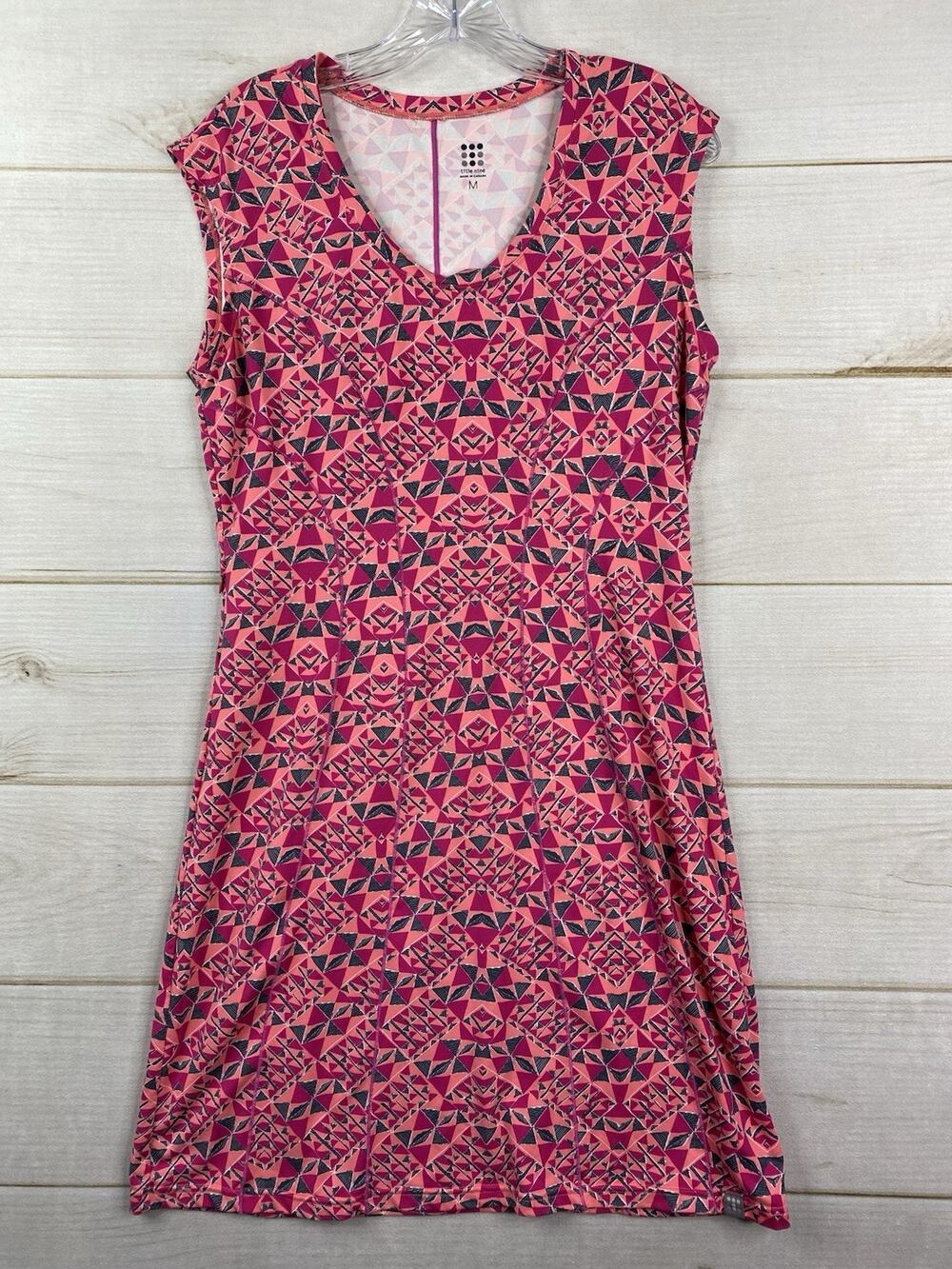 Title Nine Dress Sz M Pink Geometric Dream Cap Sleeve Golf Active Scoop Neck